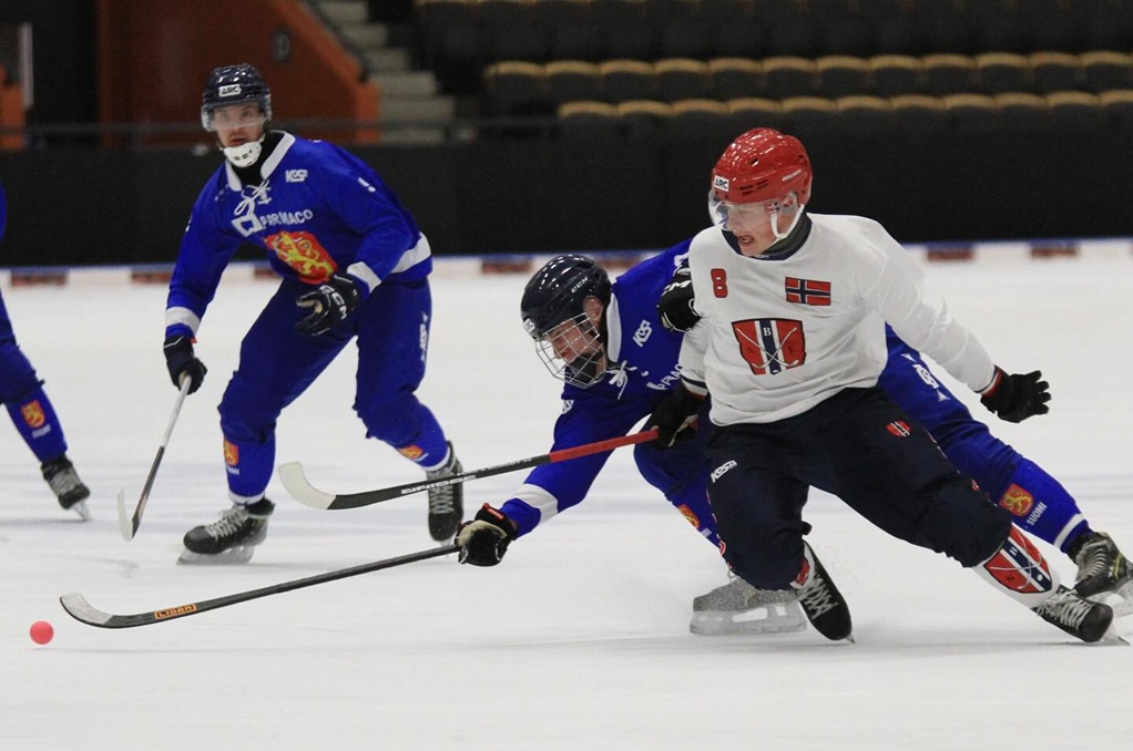 Norway Finland during the Bandy World Championship 2025 semifinals. Bandy Betting lp featured image