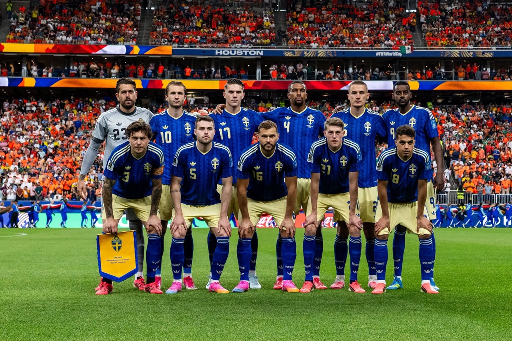 The Sweden national team photo ahead of their World Cup 2026 game vs Netherlands. World Cup 2026 tips for day 15 featured image.